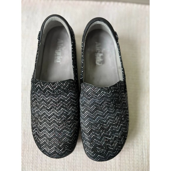 Alegria Kel-454 "zig zag" clogs in EUC. Women's SZ 39 (8-8.5) - Picture 1 of 8